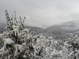 juSTa Mukteshwar Retreat & Spa