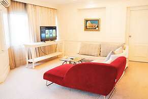 V Verve Service Apartment Hotel