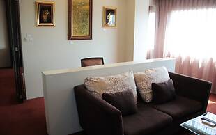 V Verve Service Apartment Hotel