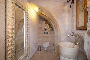 Cappadocia Fairy Chimneys Selfie Cave Hotels - Special Class