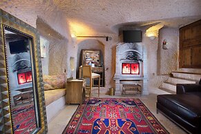 Cappadocia Fairy Chimneys Selfie Cave Hotels - Special Class