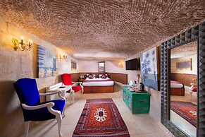 Cappadocia Fairy Chimneys Selfie Cave Hotels - Special Class