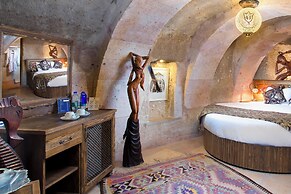 Cappadocia Fairy Chimneys Selfie Cave Hotels - Special Class