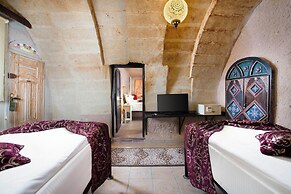 Cappadocia Fairy Chimneys Selfie Cave Hotels - Special Class