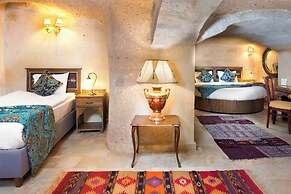 Cappadocia Fairy Chimneys Selfie Cave Hotels - Special Class