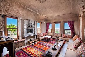 Cappadocia Fairy Chimneys Selfie Cave Hotels - Special Class