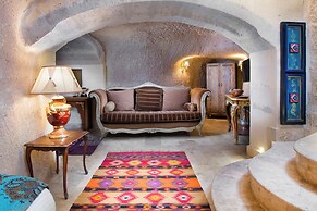 Cappadocia Fairy Chimneys Selfie Cave Hotels - Special Class