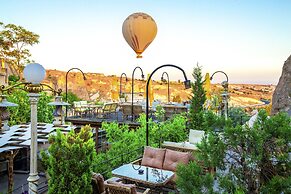 Cappadocia Fairy Chimneys Selfie Cave Hotels - Special Class