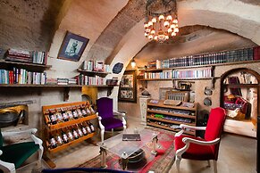 Cappadocia Fairy Chimneys Selfie Cave Hotels - Special Class