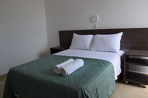 Mare S&M Hostal