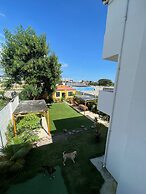 Mare S&M Hostal