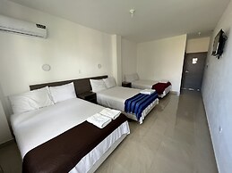 Mare S&M Hostal