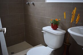 Mare S&M Hostal