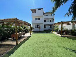 Mare S&M Hostal