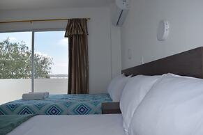Mare S&M Hostal