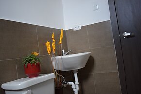 Mare S&M Hostal
