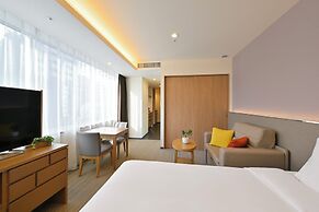 Holiday Inn & Suites Shin Osaka by IHG