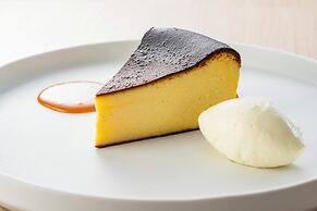 Holiday Inn & Suites Shin Osaka by IHG