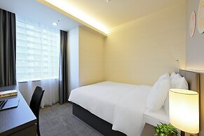 Holiday Inn & Suites Shin Osaka by IHG