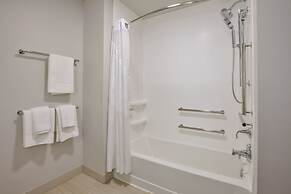 Holiday Inn Express & Suites Wooster by IHG