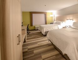 Holiday Inn Express & Suites Dayton East - Beavercreek by IHG
