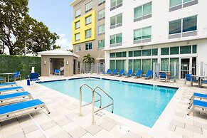 Holiday Inn Express Doral Miami by IHG