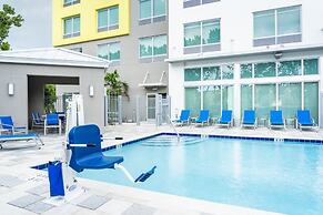 Holiday Inn Express Doral Miami by IHG