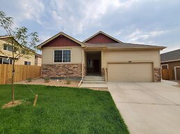 Family-friendly ranch style home near Boyd Lake!