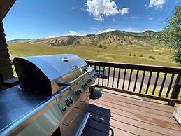 Amazing Sunsets, Biking, Boating and More at The Horsetooth Stoop!