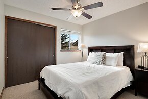 Amazing Sunsets, Biking, Boating and More at The Horsetooth Stoop!