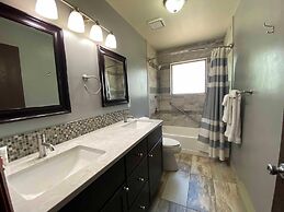 Amazing Sunsets, Biking, Boating and More at The Horsetooth Stoop!