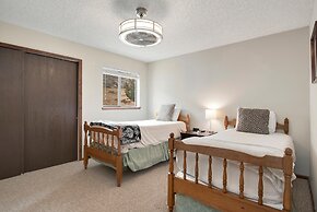 Amazing Sunsets, Biking, Boating and More at The Horsetooth Stoop!