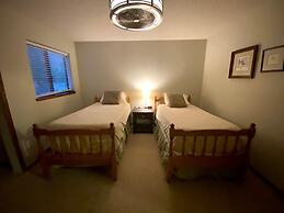 Amazing Sunsets, Biking, Boating and More at The Horsetooth Stoop!