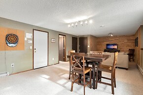 Amazing Sunsets, Biking, Boating and More at The Horsetooth Stoop!