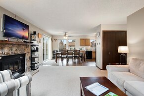 Amazing Sunsets, Biking, Boating and More at The Horsetooth Stoop!