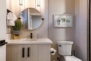 Urban Townhome near Old Town, Breweries, & River!