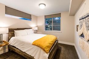 Urban Townhome near Old Town, Breweries, & River!