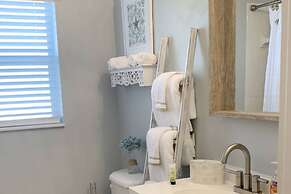 Poolside Retreat Boynton Beach