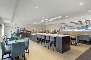 Best Western Plus Executive Residency Antioch Inn