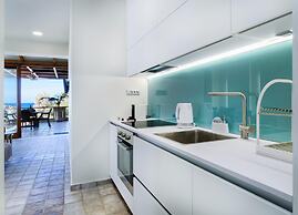 Xenios Dias Apartments