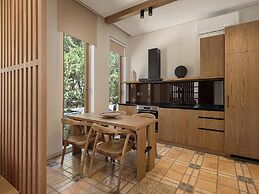 Xenios Dias Apartments