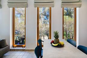 Xenios Dias Apartments