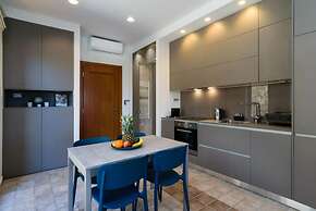 Xenios Dias Apartments