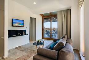 Xenios Dias Apartments