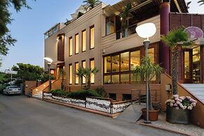 Xenios Dias Apartments