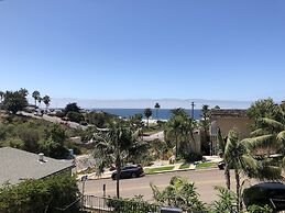 Moonlight Beach Motel
