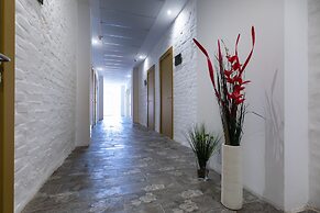 Hotel 2020