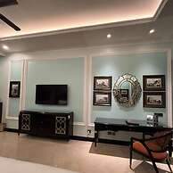 MAYFAIR Tea Resort