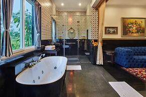 MAYFAIR Tea Resort