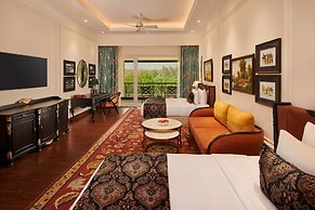 MAYFAIR Tea Resort